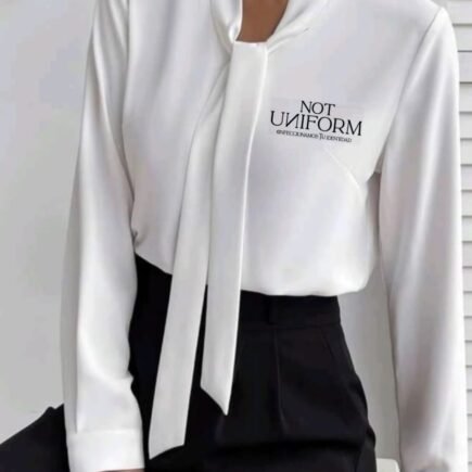 Blusa Not Uniform Style